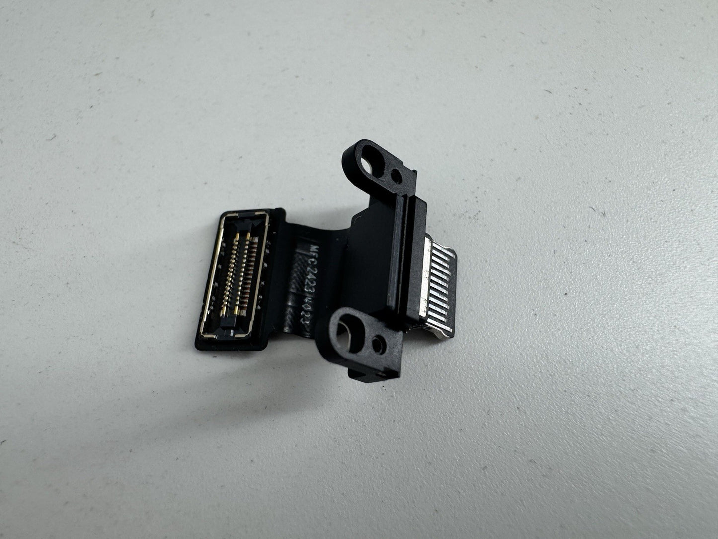 Genuine Apple MacBook Pro 14" A2780 A2485 M1/M2 USB-C Charging Port 821-03084-A