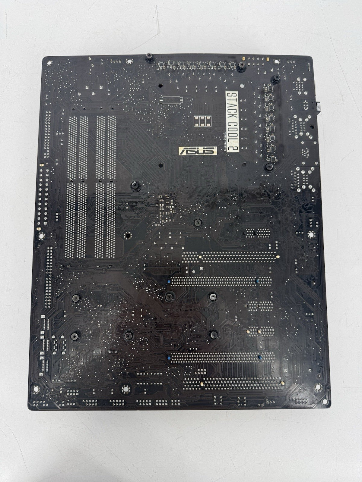 ASUS MAXIMUS II FORMULA Working Socket 775 w/ Pentium Dual Core and 4096 MB RAM