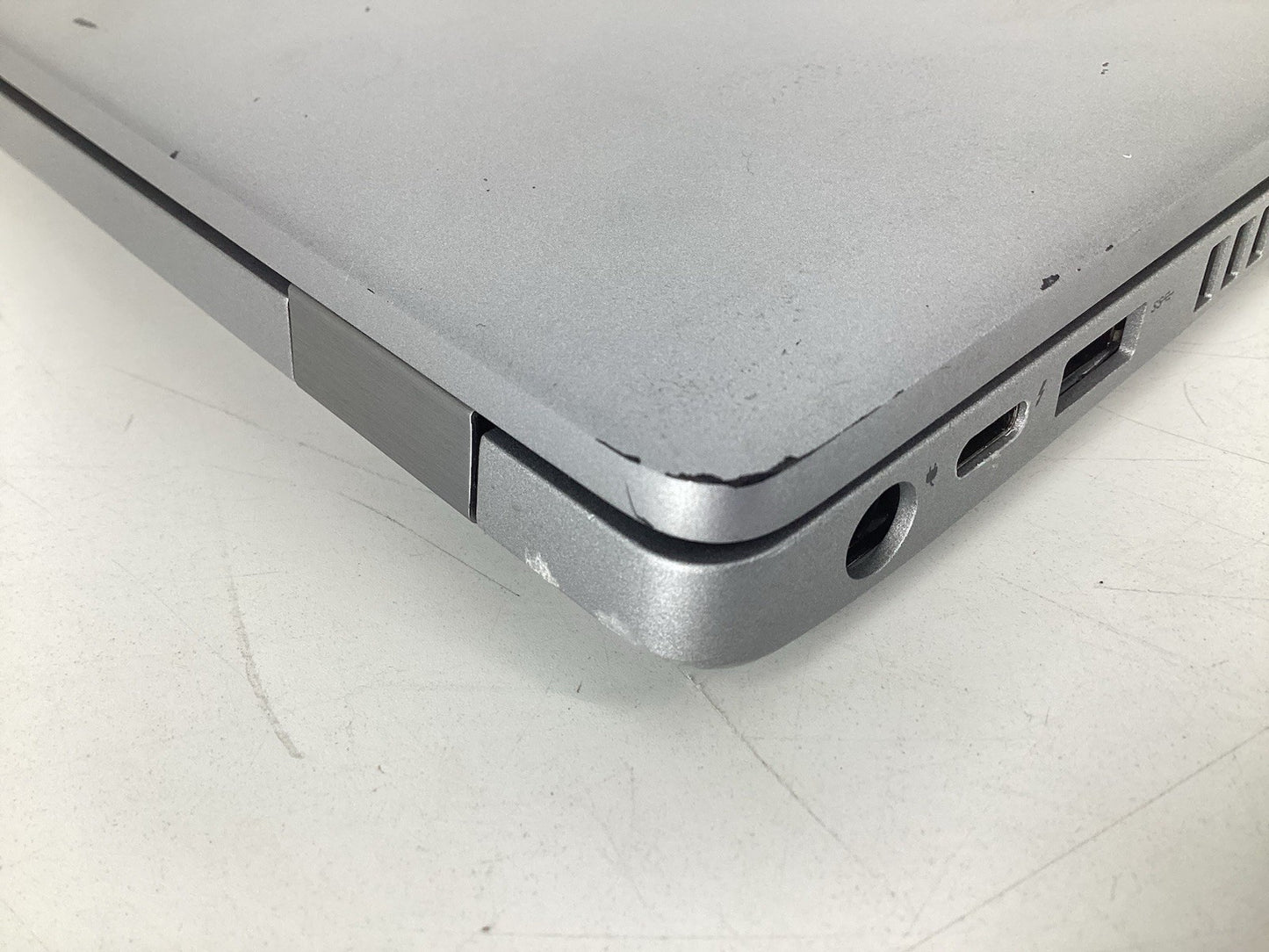 Dell Latitude 5411 14" (i5-10400H @2.6GHz, 16GB RAM, 512GB SSD) Win11Pro *Read