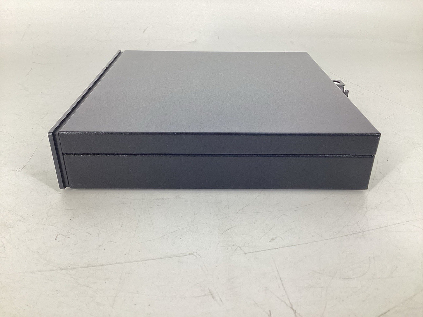 Dell Optiplex 3046 Micro (i3-6100T @3.2GHz, 8GB RAM, No SSD, No OS) No AC