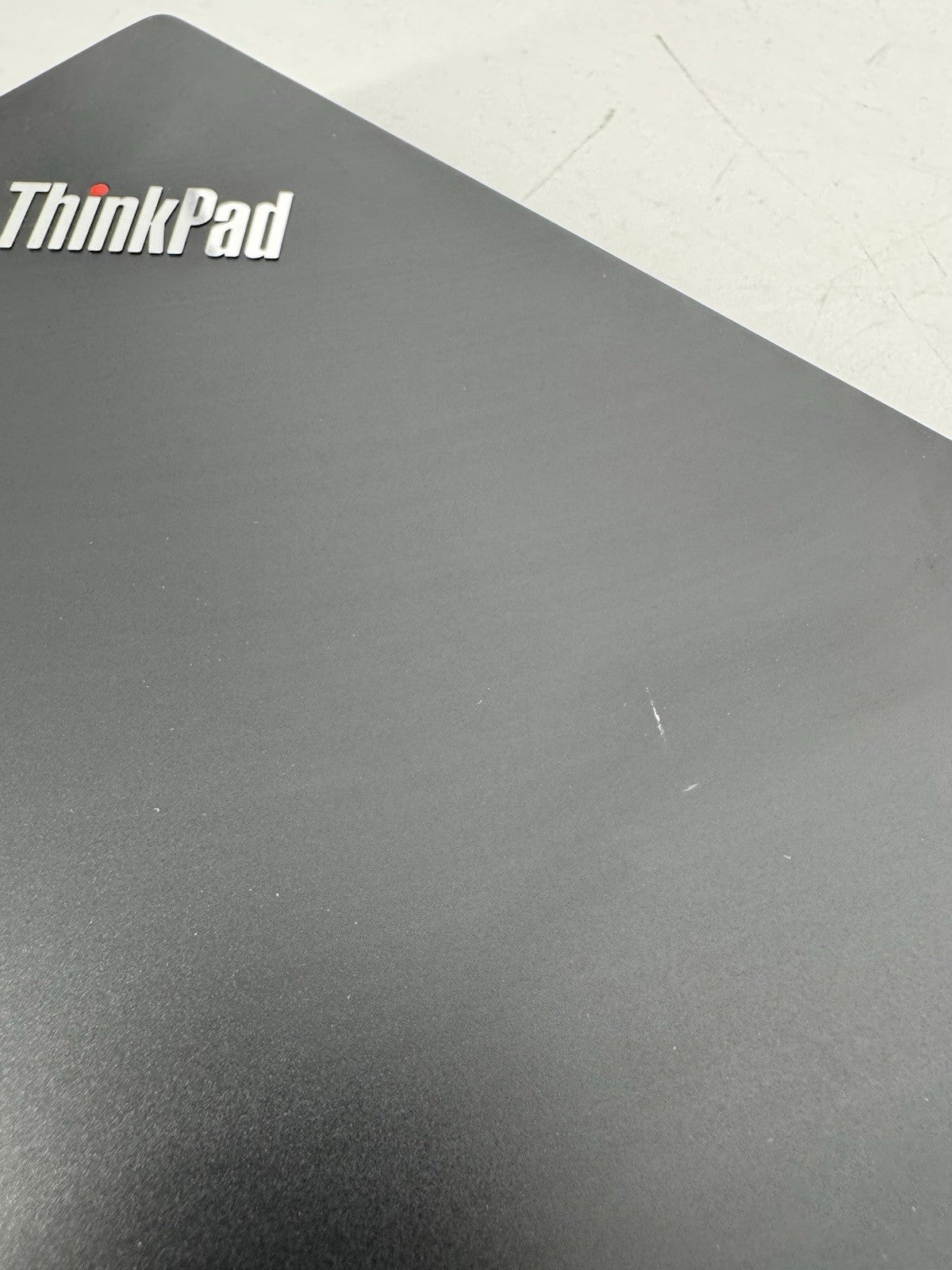 Lenovo ThinkPad E15 15" (i5-10210U @1.6GHz 16GB 256GB SSD) Win11Pro w/AC - Great