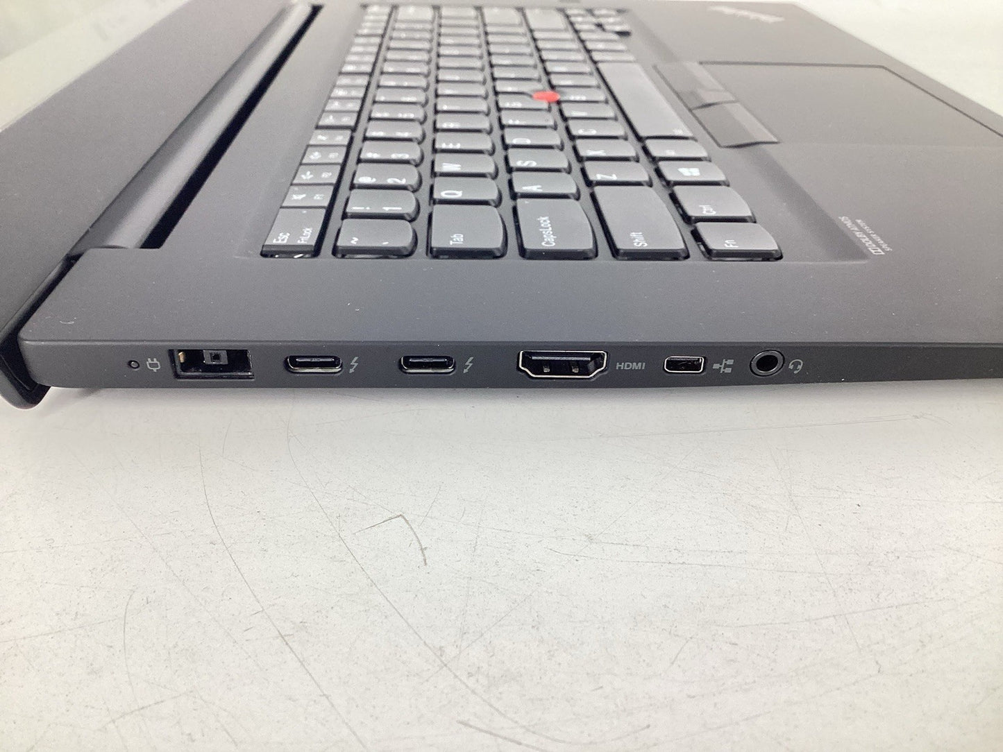 Lenovo ThinkPad P1 Gen 2 15.6" (i9-9880H @2.3GHz 16GB 512GB SSD) Quadro T2000