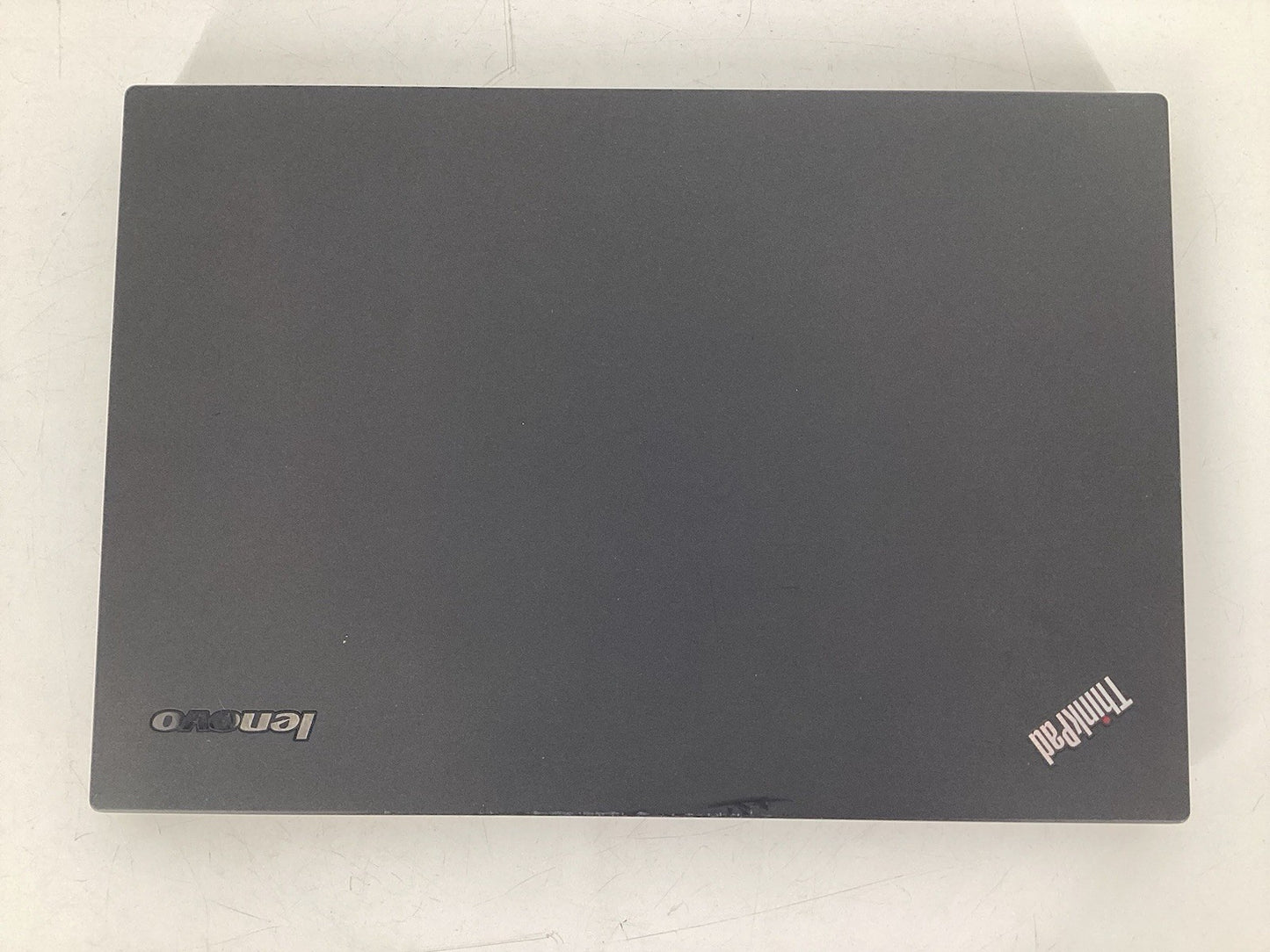 Lenovo ThinkPad T450 14" (i5-5300U @2.3GHz, 4GB RAM, No SSD, No OS) No AC