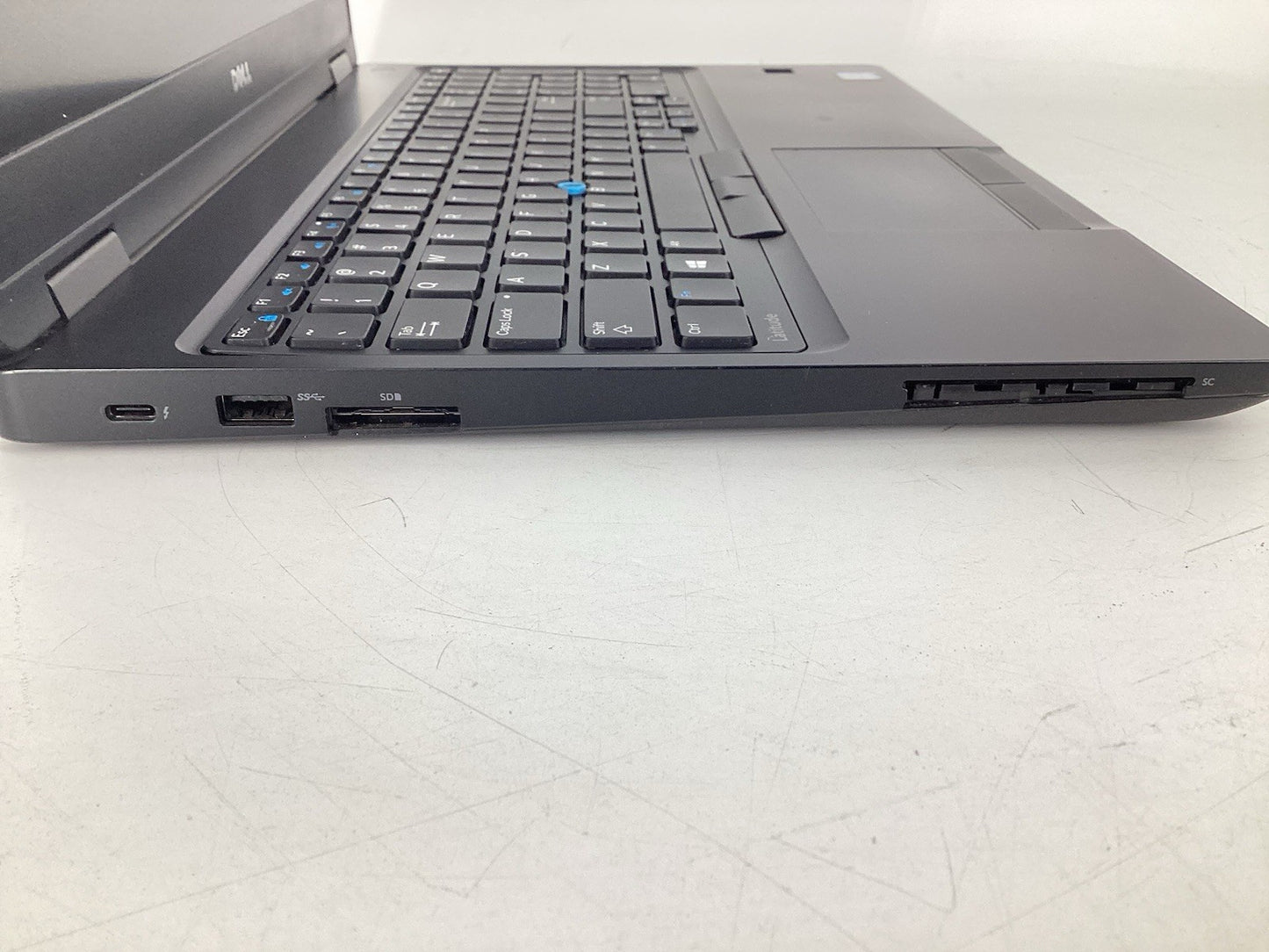 Dell Latitude 5580 15.6" (i7-7820HQ @2.9GHz 16GB No SSD, No OS) w/ AC *Read