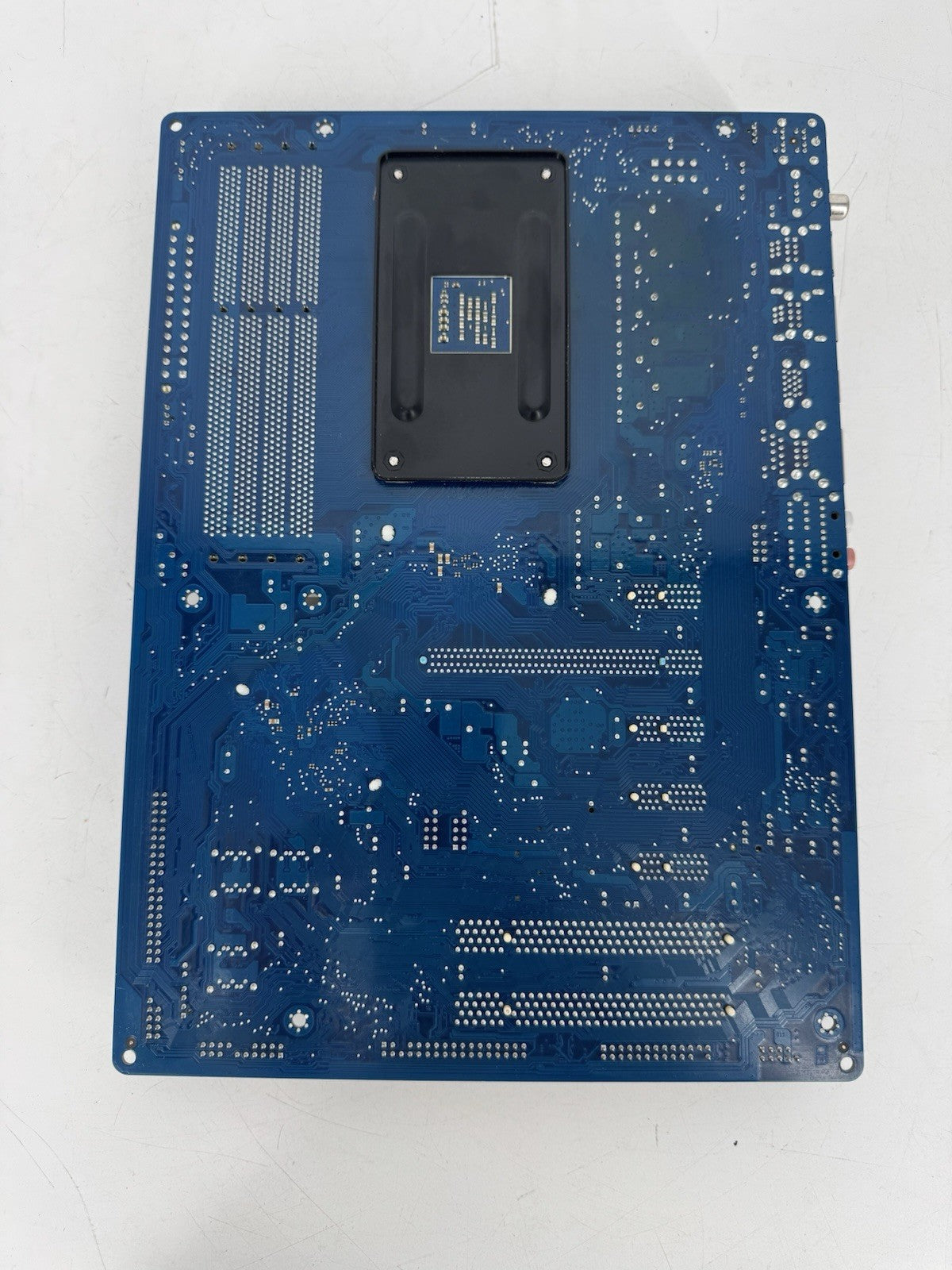Gigabyte GA-770T-USB3 AM3 Motherboard w/ AMD Phenom II CPU