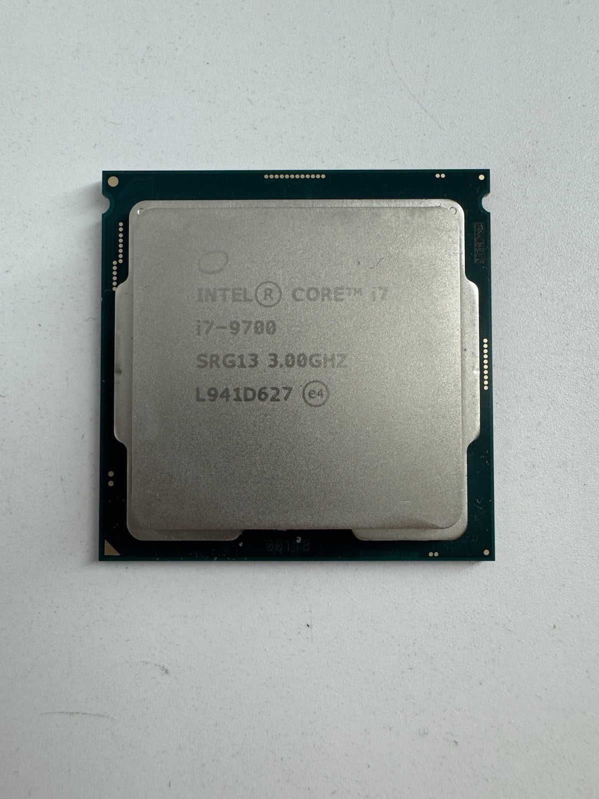 Intel Core i7-9700 3.00GHz 8-Core 12MB LGA 1151 CPU SRG13