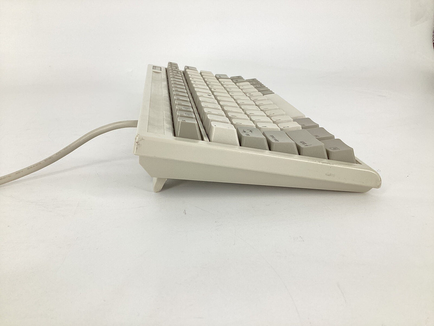 VINTAGE! BTC 5100C DIN 5 Pin Mini Compact Keyboard AT Din 6 Pin Connector