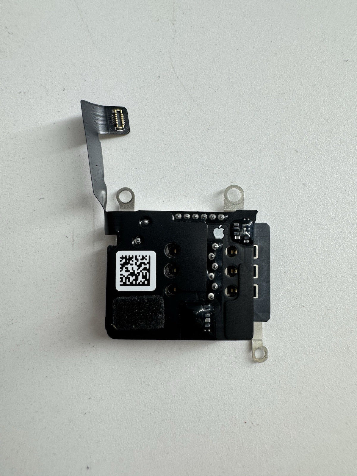100% OEM Genuine Apple iPhone 12 /12 Pro SIM Tray Card Reader