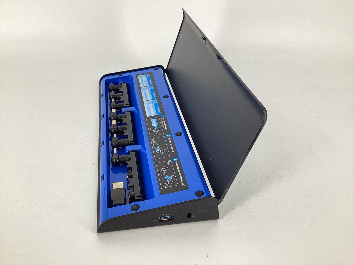Targus USB 3.0 SuperSpeed Dual Video Docking Station W/Power - ACP71USZ