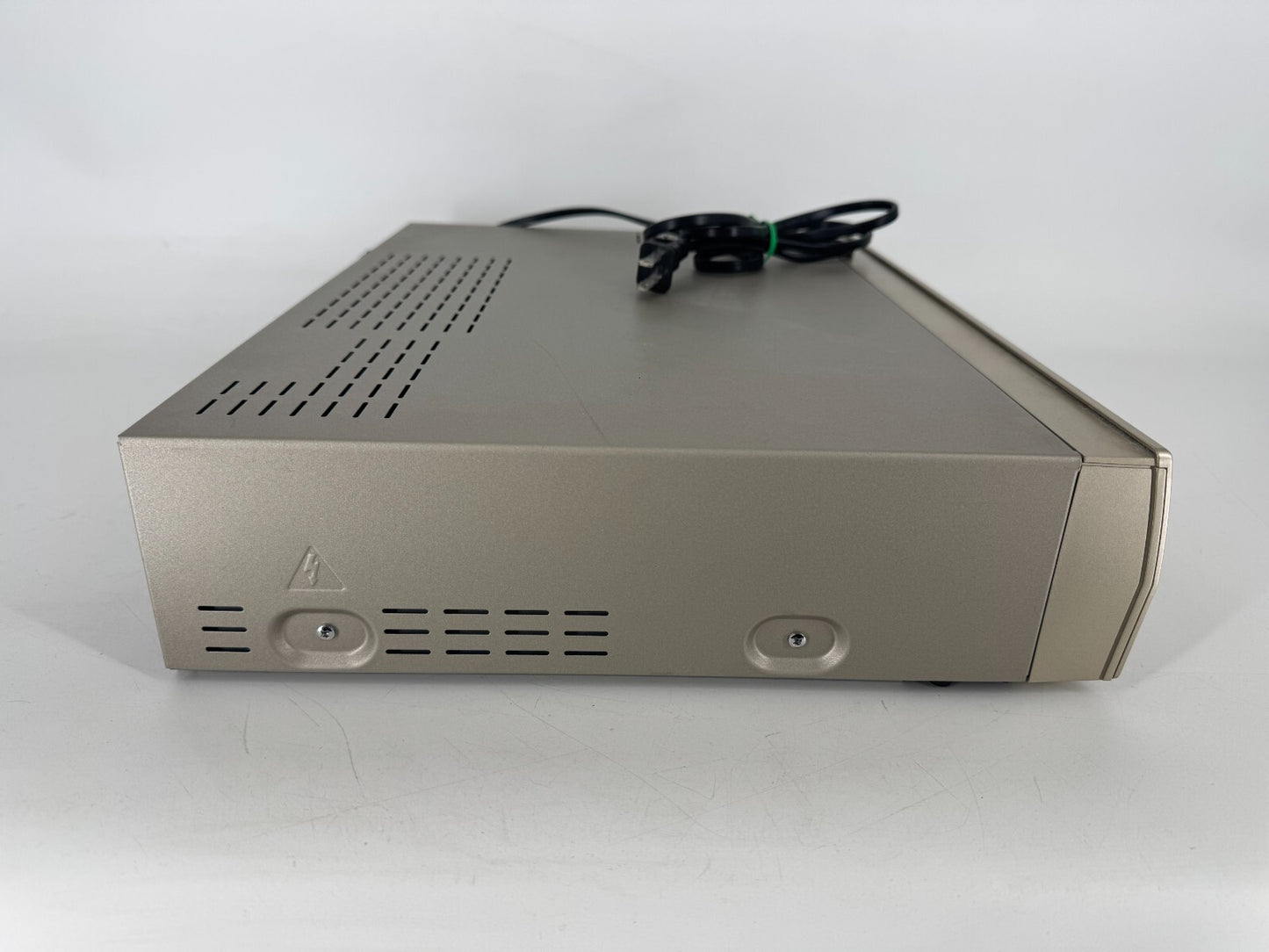 JVC HR-S9800U Super S-VHS SVHS Super VHS TBC VCR Hi-Fi Dynamic Drum System WORKS