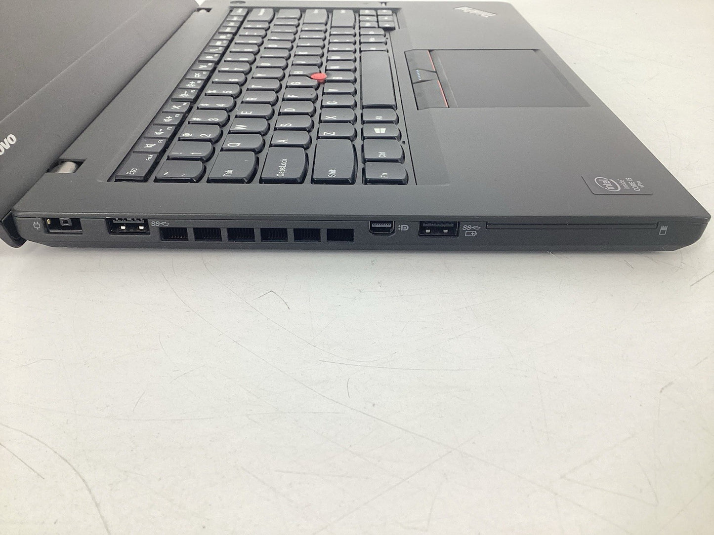 Lenovo ThinkPad T450 14" (i5-5300U @2.3GHz, 4GB RAM, No SSD, No OS) No AC