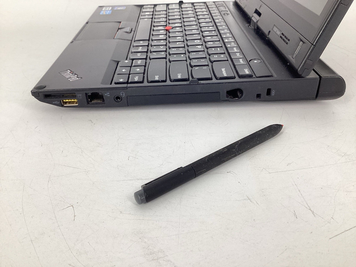 Lenovo ThinkPad X230 12.5" (i5-2520M @2.5GHz, 4GB RAM, No Drive) No OS, No AC