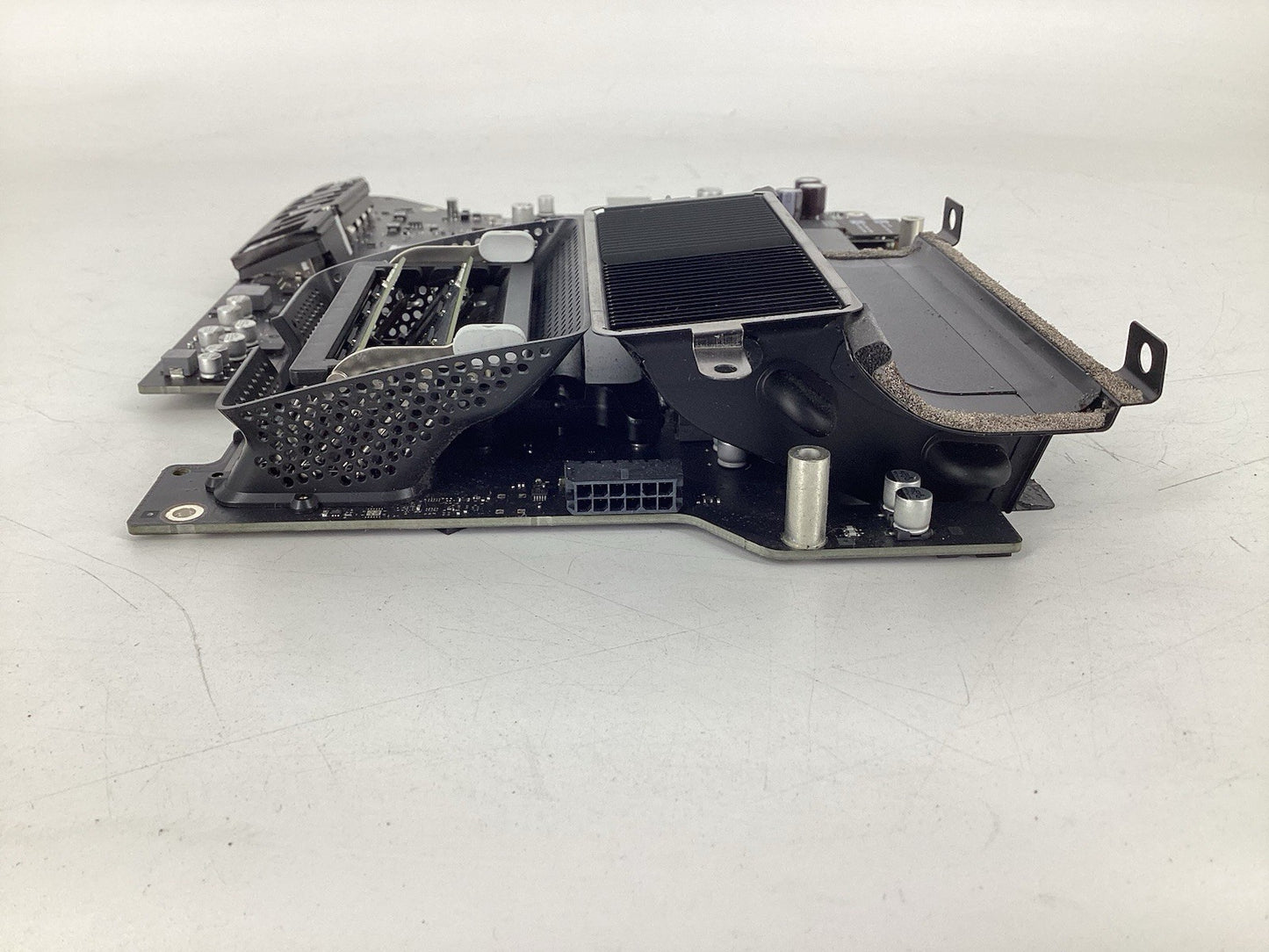iMac 27" A1419 Late 2013 Logic Board 820-3481-A GTX 775M w/ i5-4570 3.20GHz 8GB