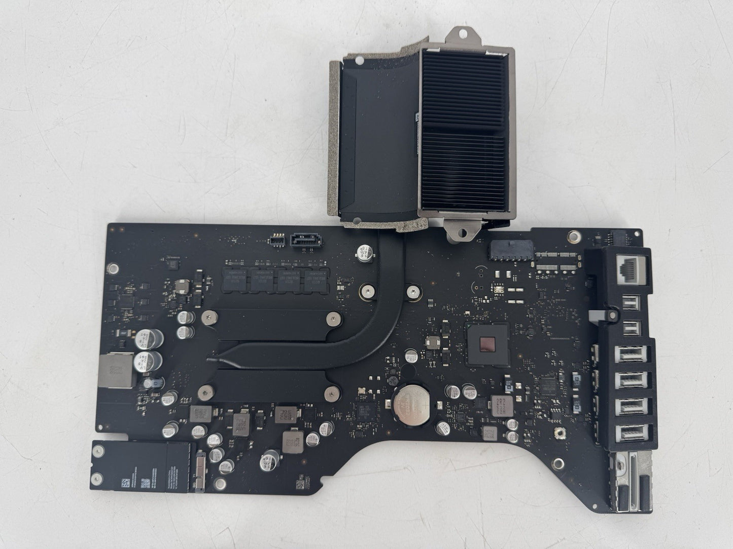 Genuine Apple iMac 21.5" A1418 Logic Board i5-5575R 2.8GHz 820-00431-A