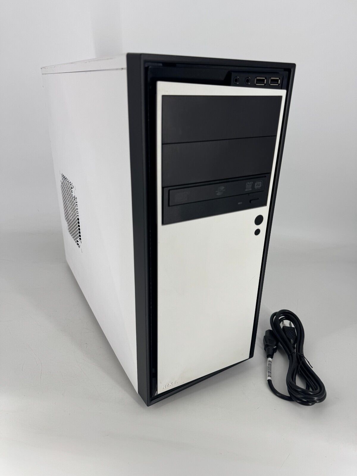 Custom Desktop PC MSI MS-7B98 (i7-9700K @3.6GHz, 64GB RAM 512GB SSD) Win11Home