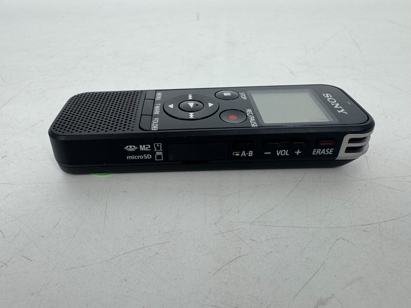Sony ICD-PX440 Stereo IC Digital Voice Recorder Built-in 4GB and Direct USB