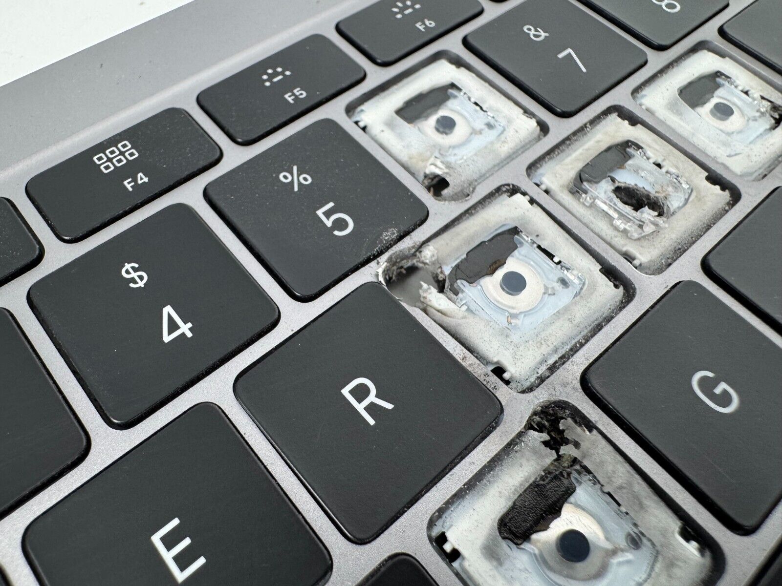 LOT OF 40 Apple Macbook Air 13" A1932 2018-2019 Keyboard Assembly, Gray *Read