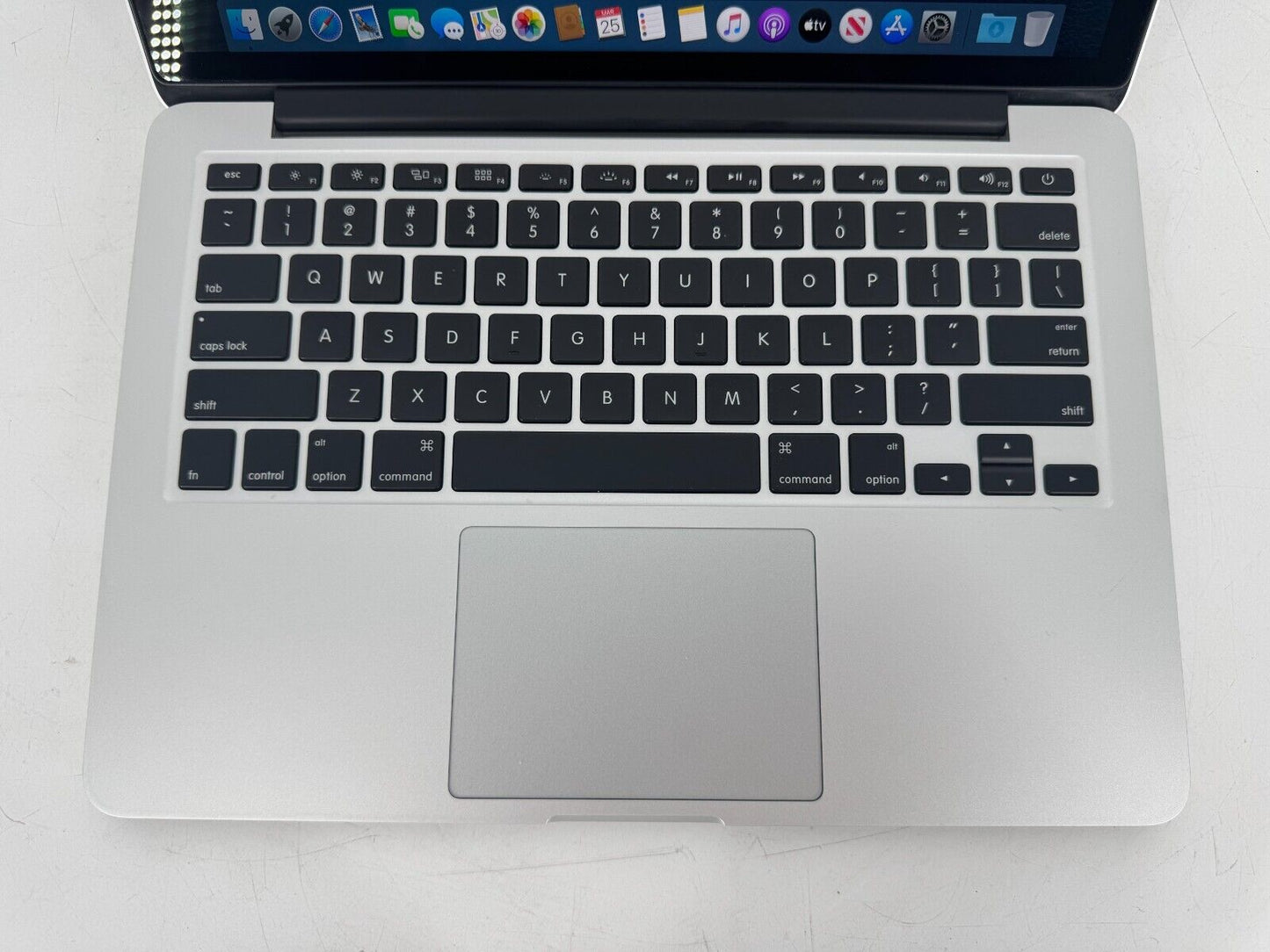 Apple MacBook Pro 13" 2013 Retina (Core i5 2.5GHz 8GB RAM 256GB SSD) No AC *Read