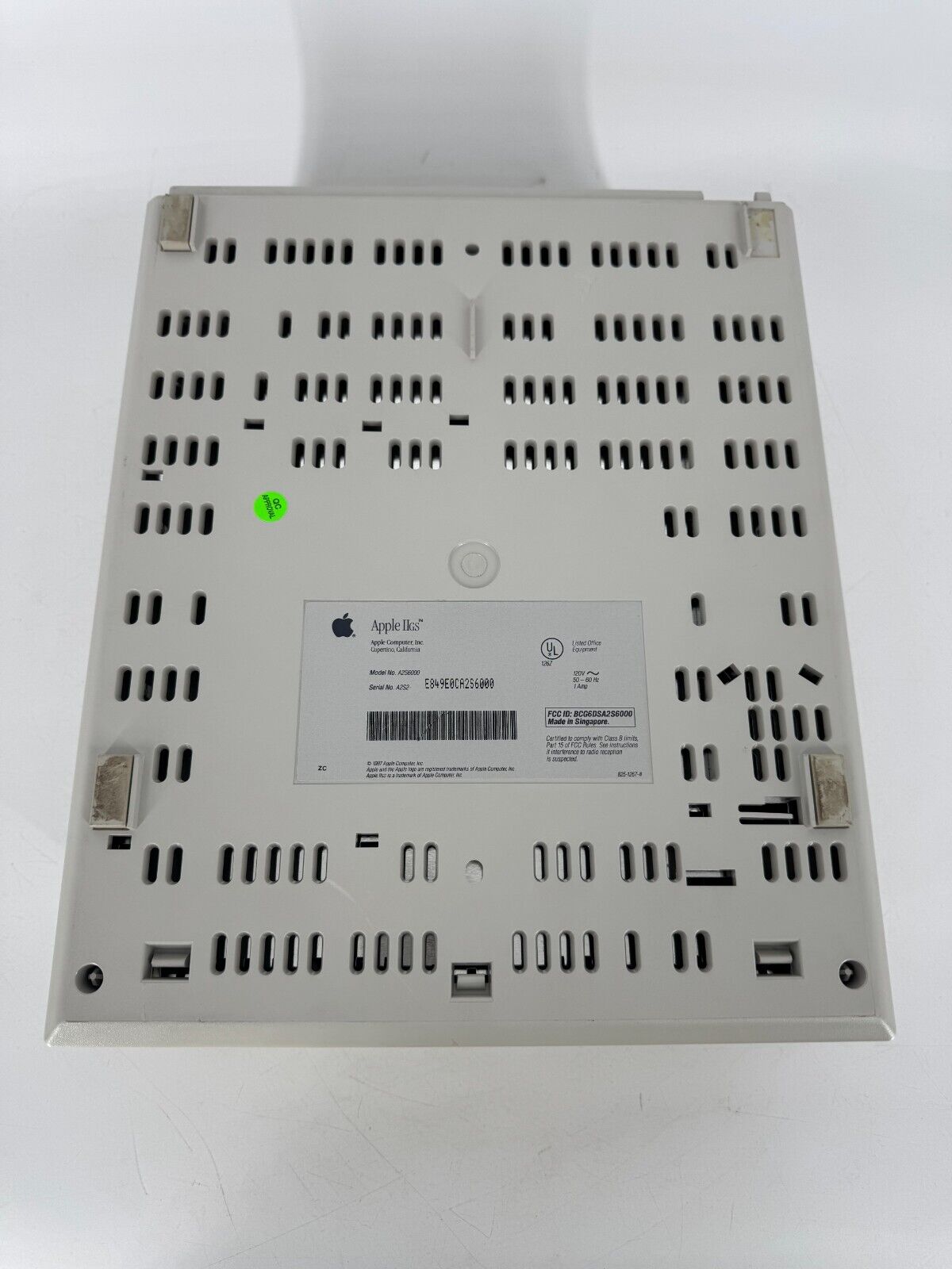 Apple IIGS Computer (A2S6000) Boots to 'Check Startup' - No OS