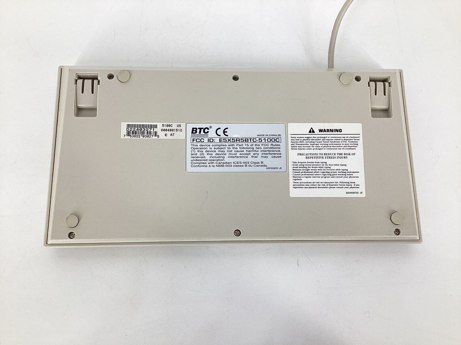 VINTAGE! BTC 5100C DIN 5 Pin Mini Compact Keyboard AT Din 6 Pin Connector