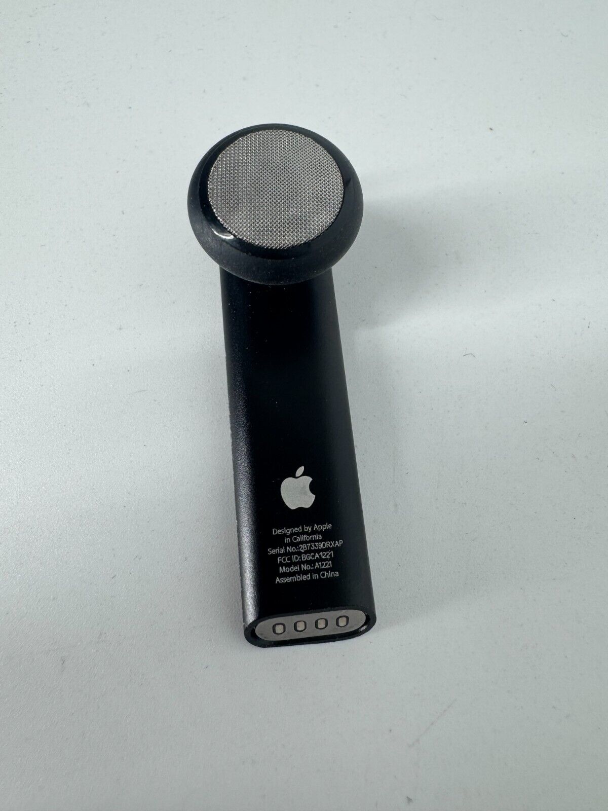 RARE! Apple Original 2007 Bluetooth iPhone Headset MA817LL/A