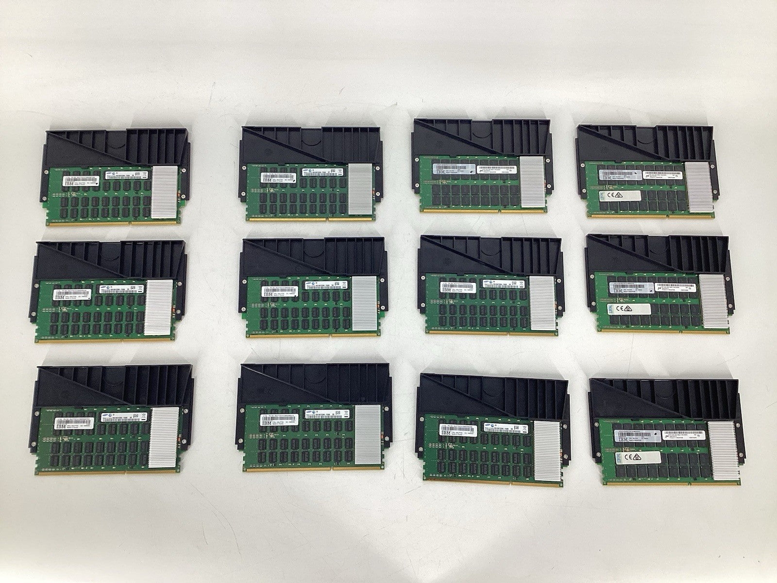 LOT OF 12 00LP755 64GB 8GX72 IBM RAM *Untested