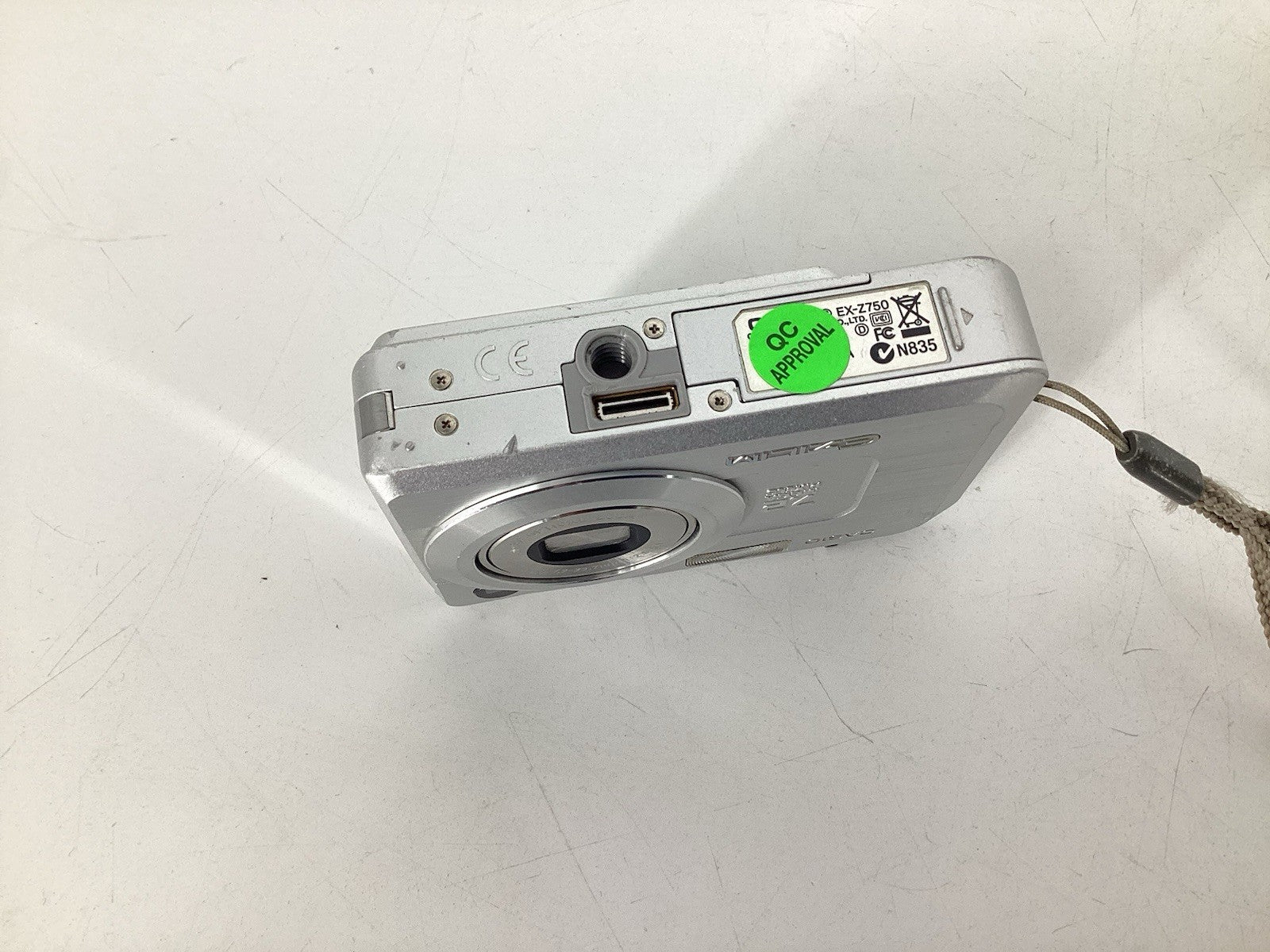 Casio Digital Camera Exilim EX-Z750 7.2MP Silver