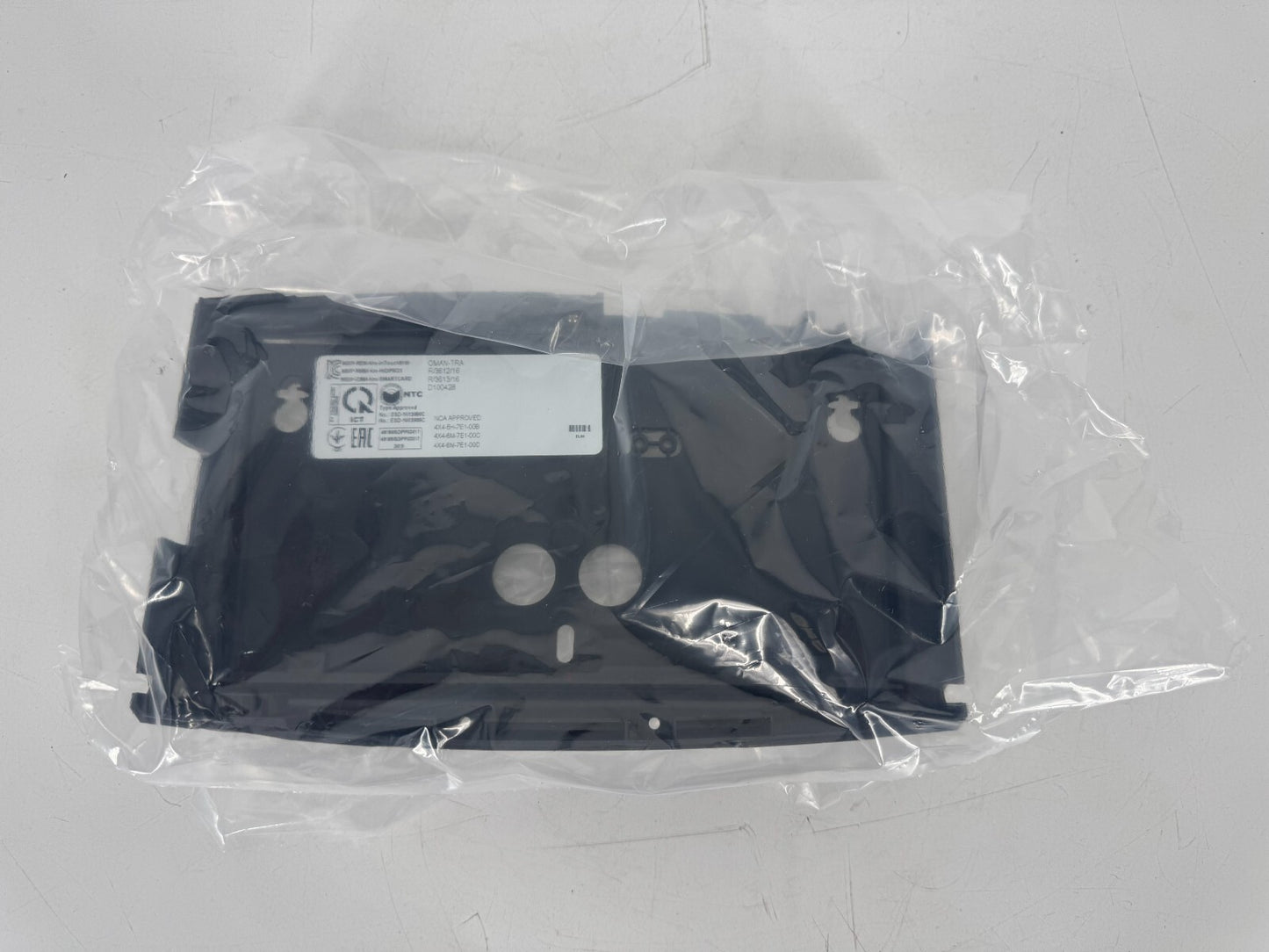 OPEN BOX Kronos InTouch 9100 8609000-051: Touchscreen, Proximity Reader, RFID