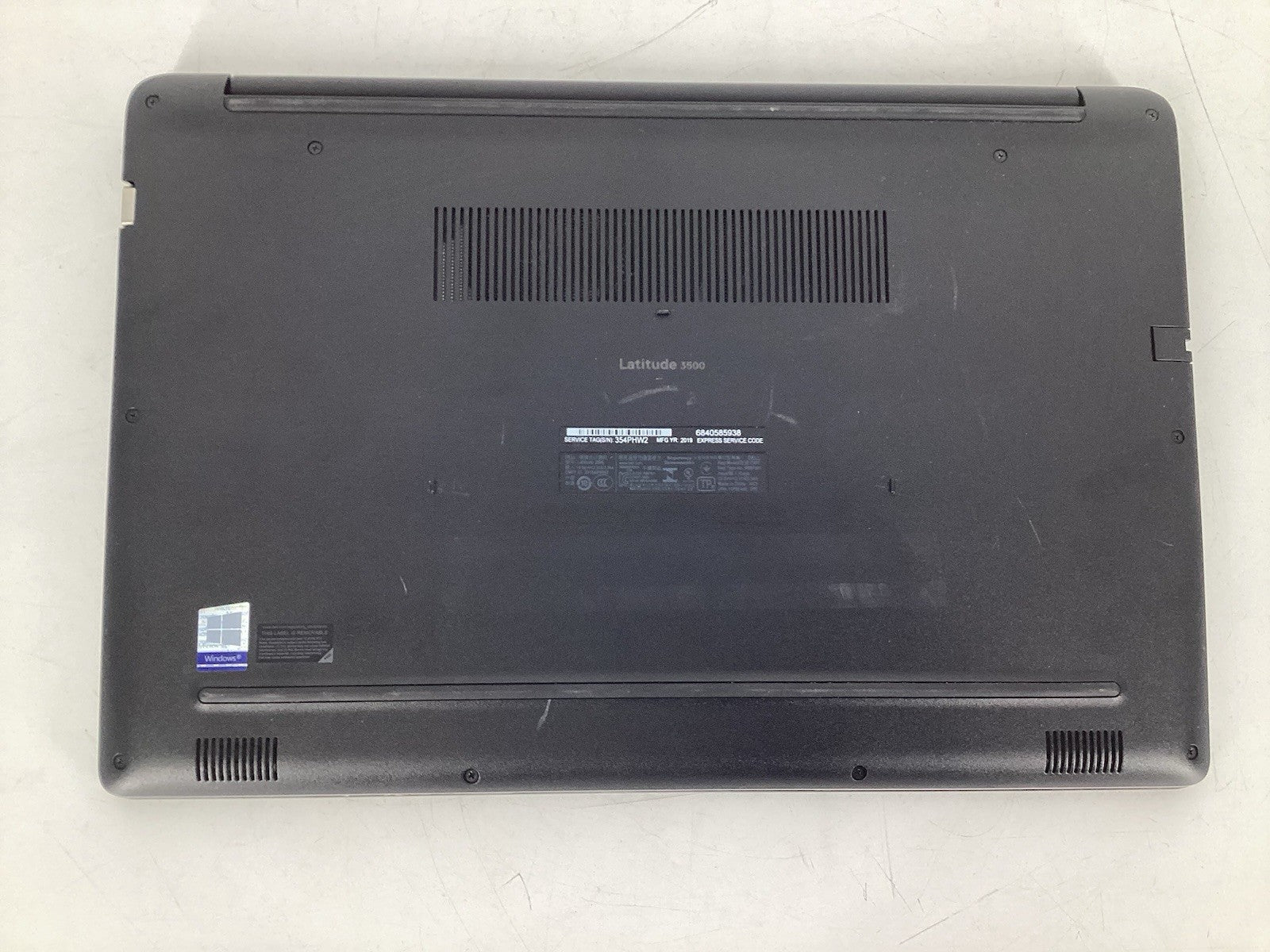 Dell Latitude 3500 15" (i5-8265U @1.6GHz 8GB 256GB SSD) Windows 11 Pro w/AC