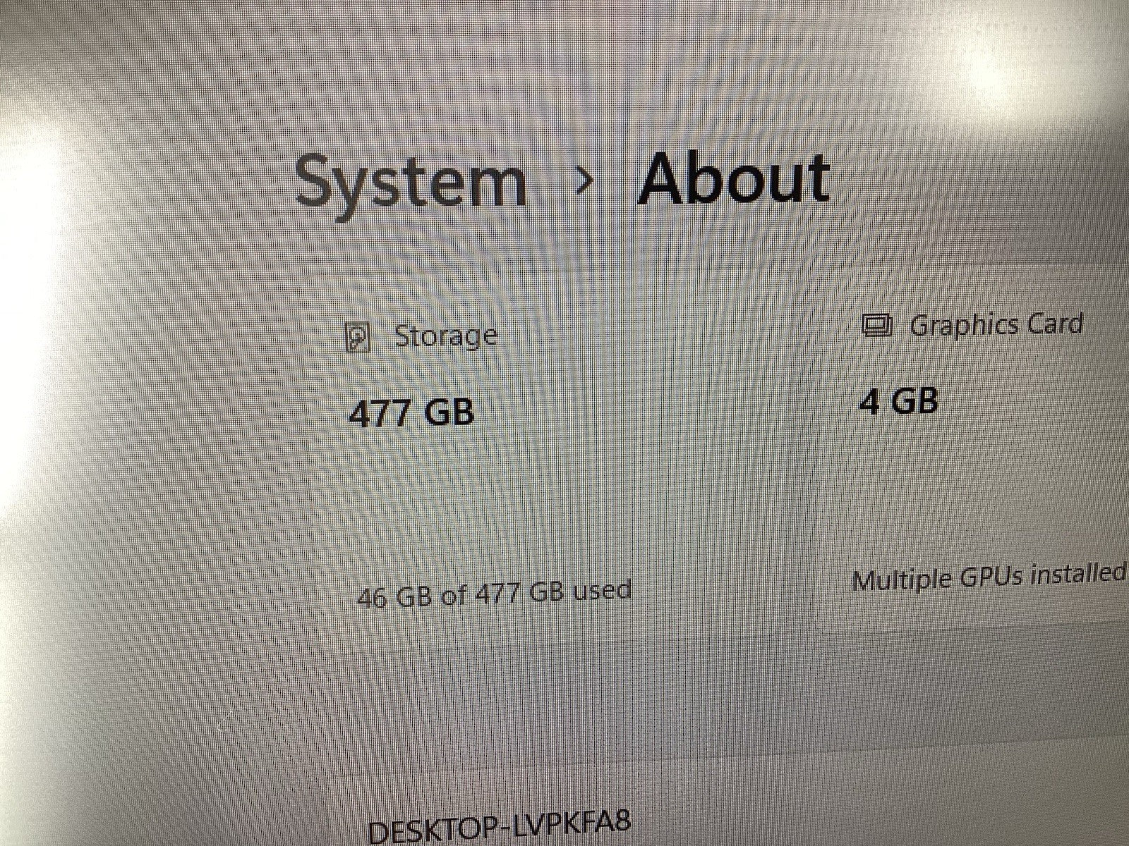Lenovo ThinkPad P1 Gen 2 15.6" (i9-9880H @2.3GHz 16GB 512GB SSD) Quadro T2000