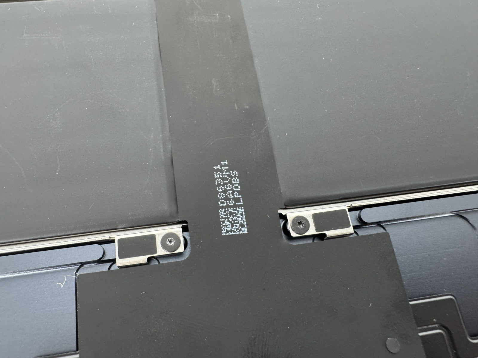 OEM Apple Macbook Air 15", A2941, M2, 2023,Plamrest, Keyboard,Touchpad Assembly