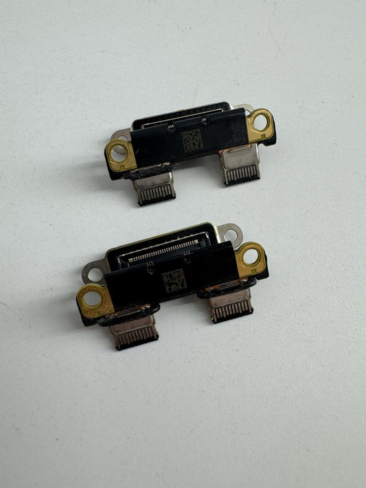 LOT OF 2 OEM MACBOOK PRO 13" A1706 2017  00861-A USB-C I/O BOARD/PORTS