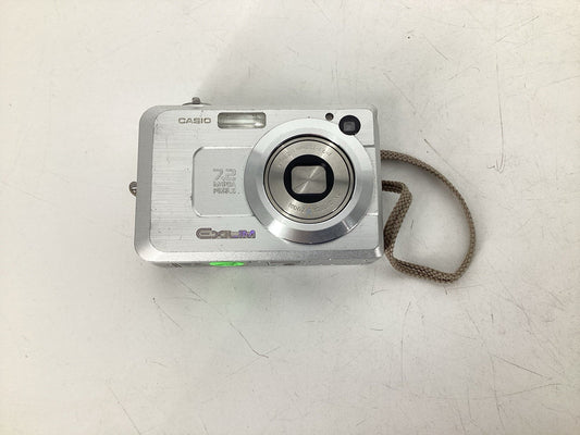 Casio Digital Camera Exilim EX-Z750 7.2MP Silver