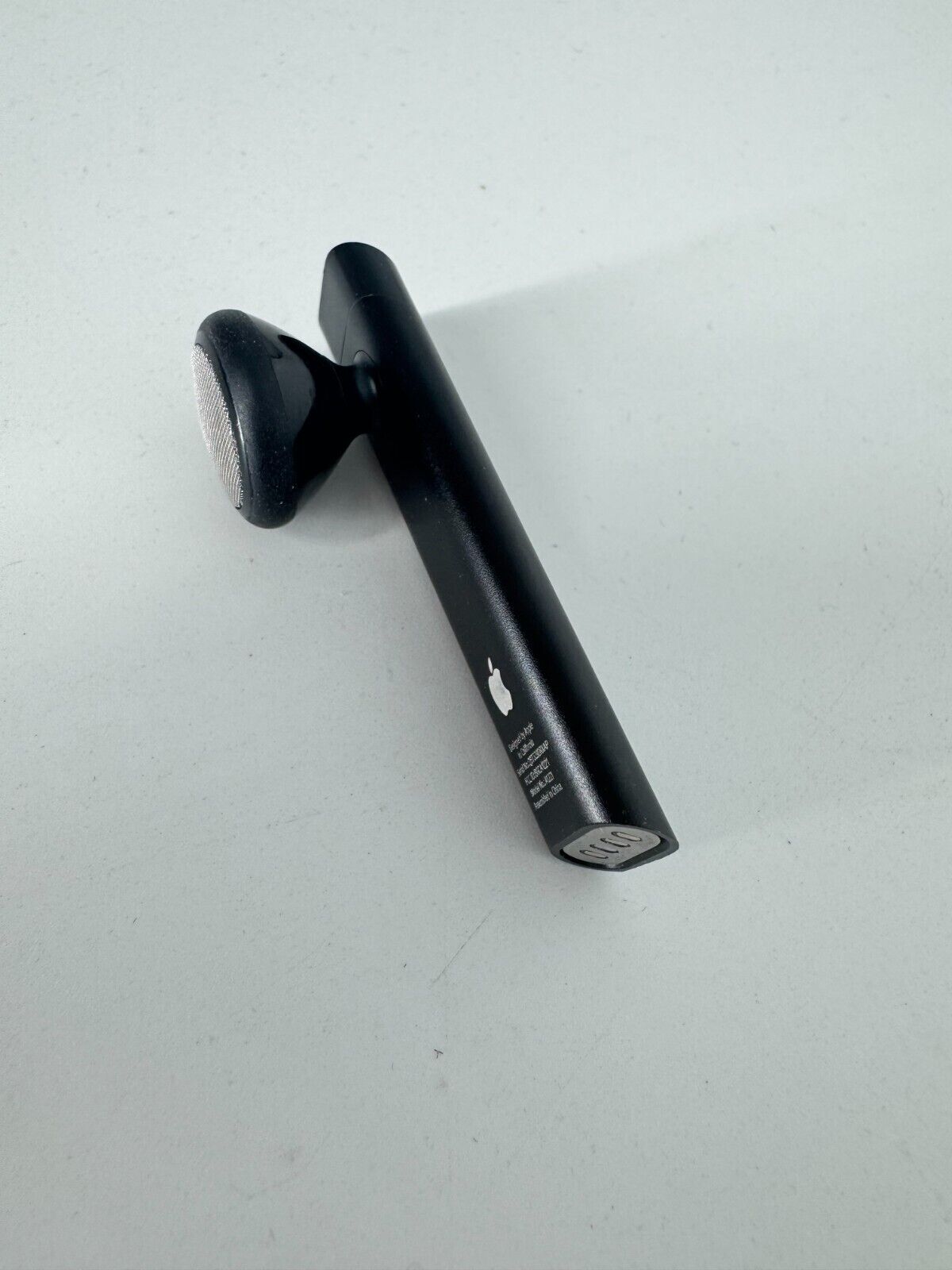RARE! Apple Original 2007 Bluetooth iPhone Headset MA817LL/A