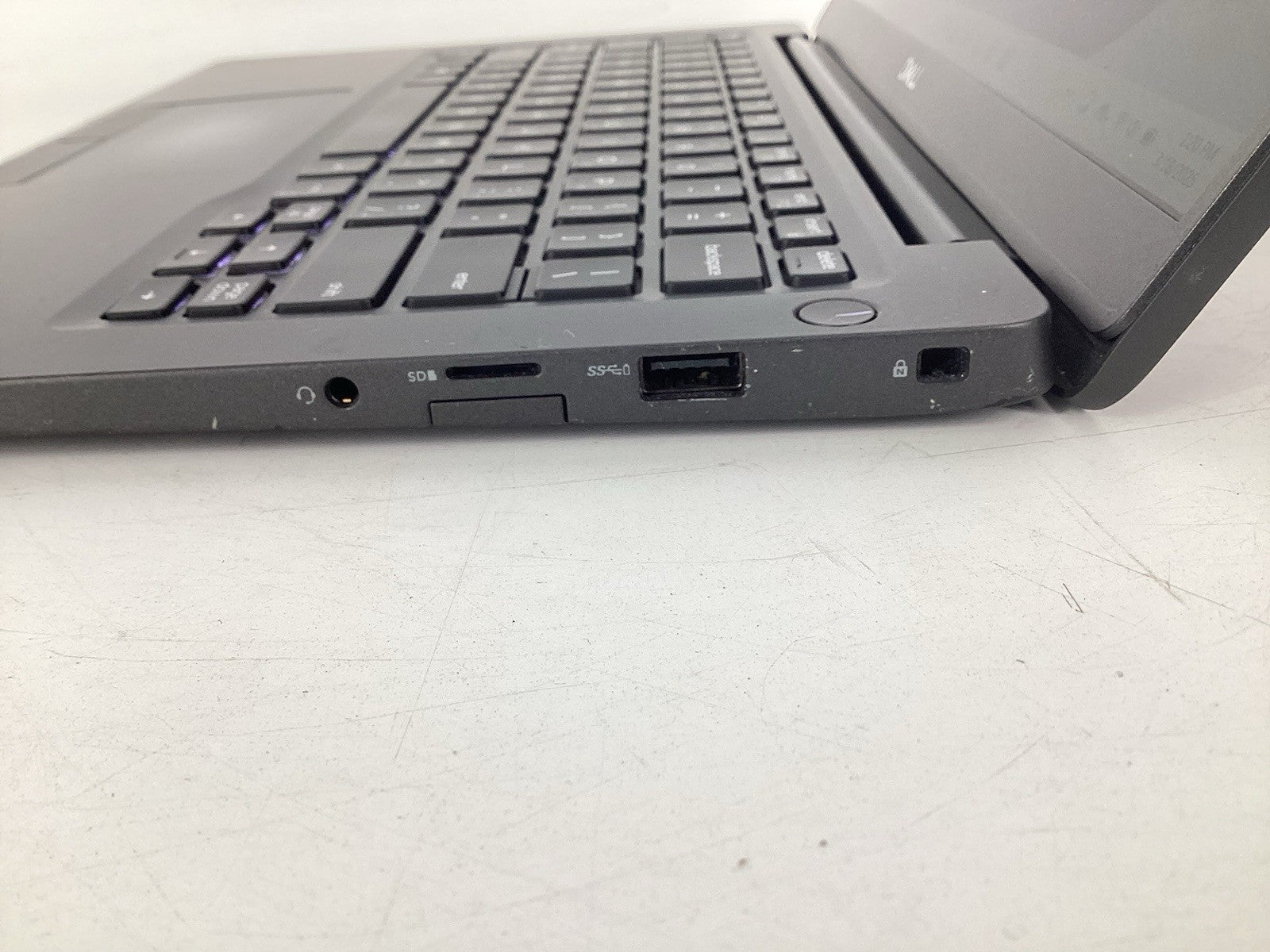 Dell Latitude 7400 14" (Core i7-8665U @1.9GHz 16GB 256GB SSD) Win11Pro PC No AC