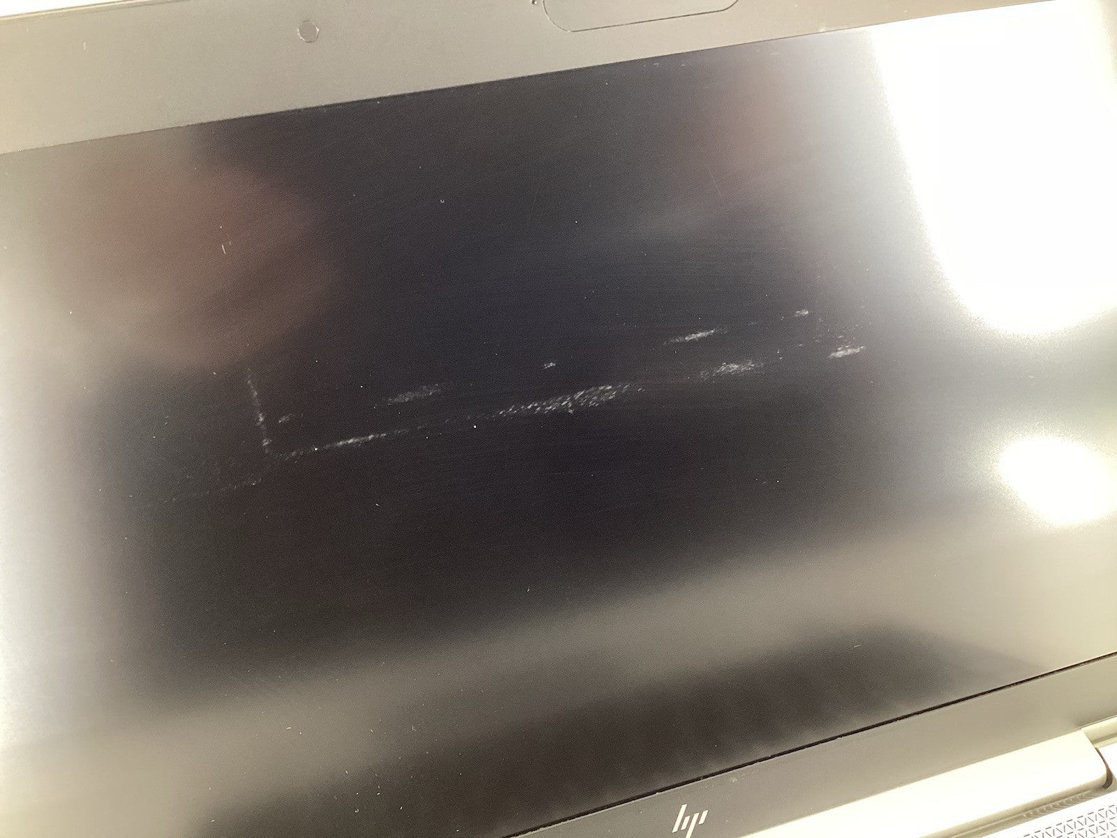 HP EliteBook 840 G5 14” (i7-8650U @1.9GHz, 16GB 256GB SSD) Win10Pro No AC *Read