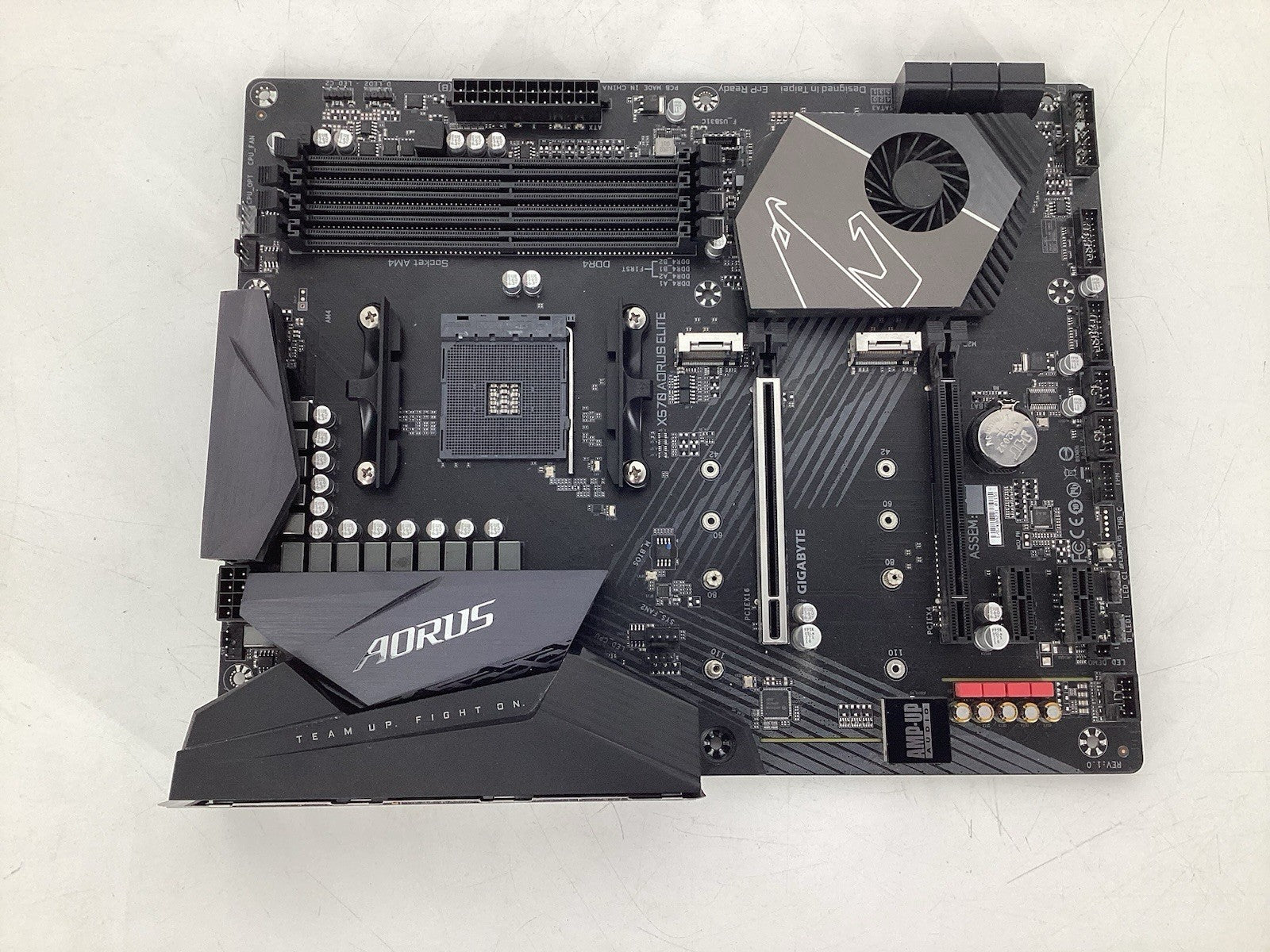 GIGABYTE X570 Aorus Elite AM4 ATX AMD Motherboard - Good